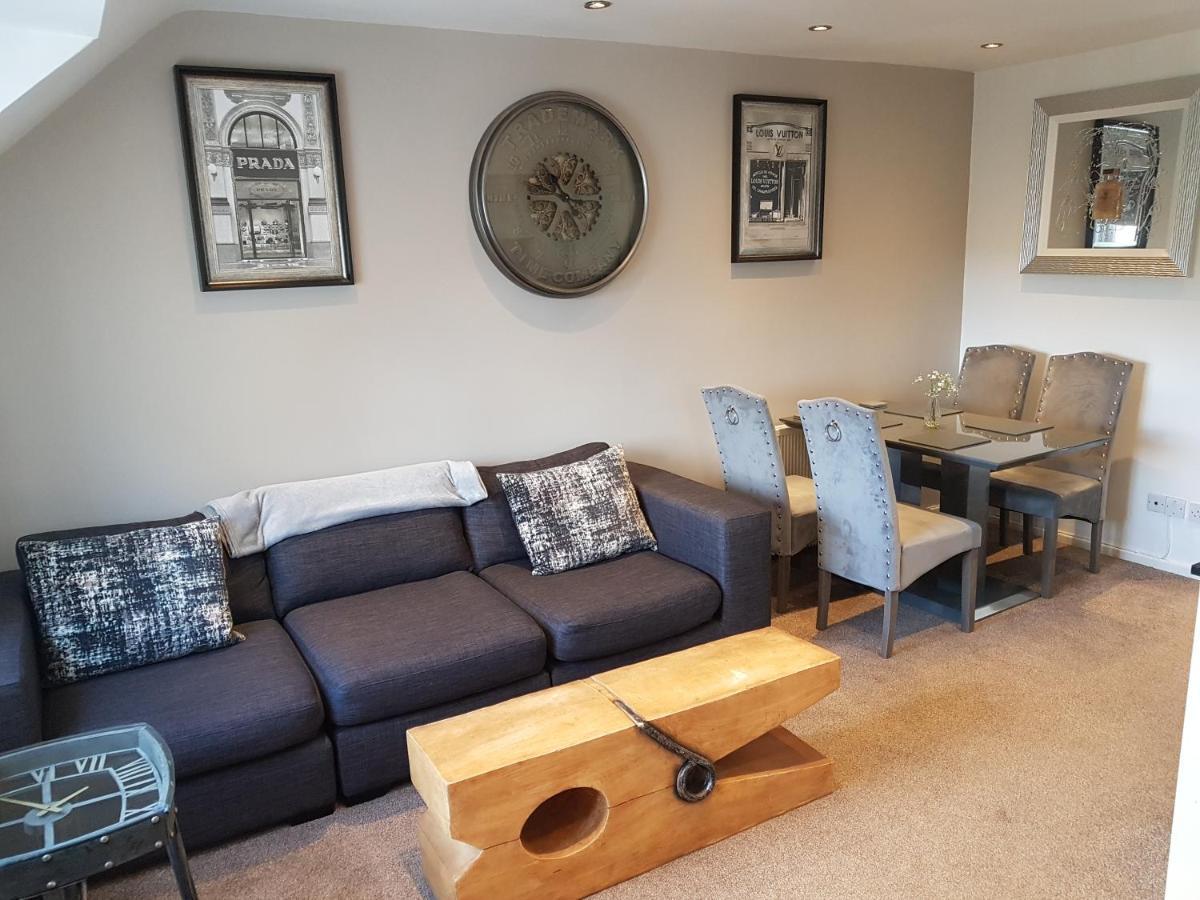 Bowness On Windermere, Lovely Apartment For 4 With Parking Экстерьер фото