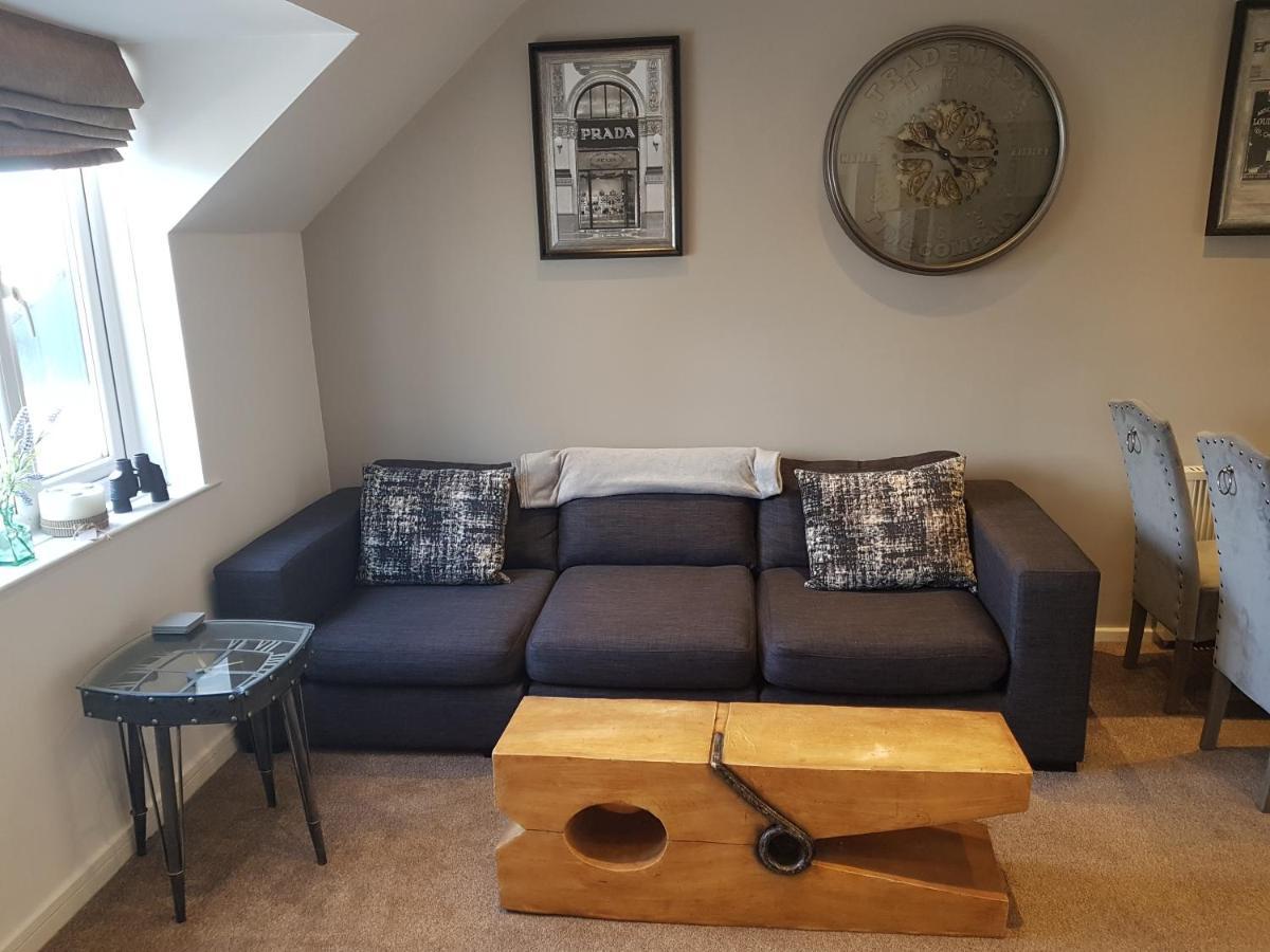 Bowness On Windermere, Lovely Apartment For 4 With Parking Экстерьер фото