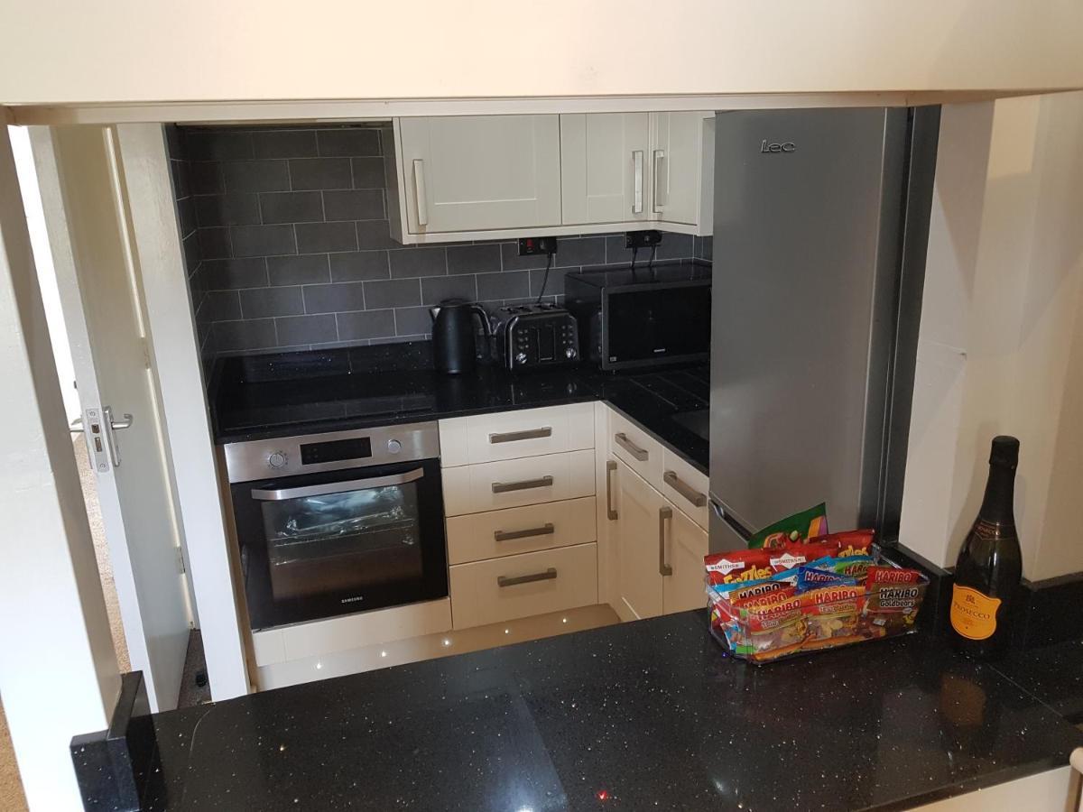 Bowness On Windermere, Lovely Apartment For 4 With Parking Экстерьер фото